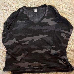 PINK Victoria's Secret Black and Gray Camo Pullover with Rose Gold Logo